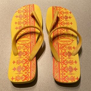 Havaianas Flash 37-38 NWOT